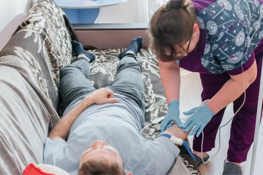 Срочный вывод из запоя в Соликамске: быстро, недорого